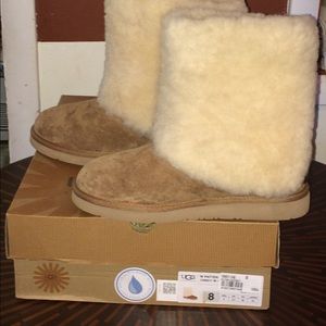 UGG Australia Patten Short Boot